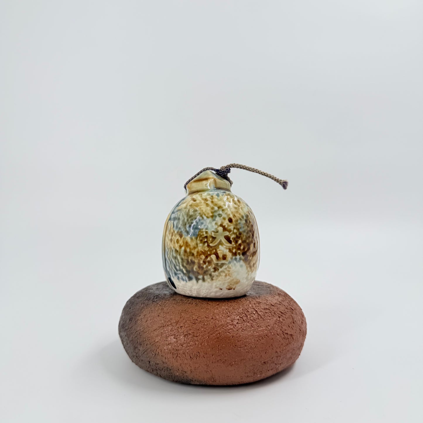 Japanese Ceramic Fish Clay Bell – Umi Kawa Glaze Ornament | 海川鈴