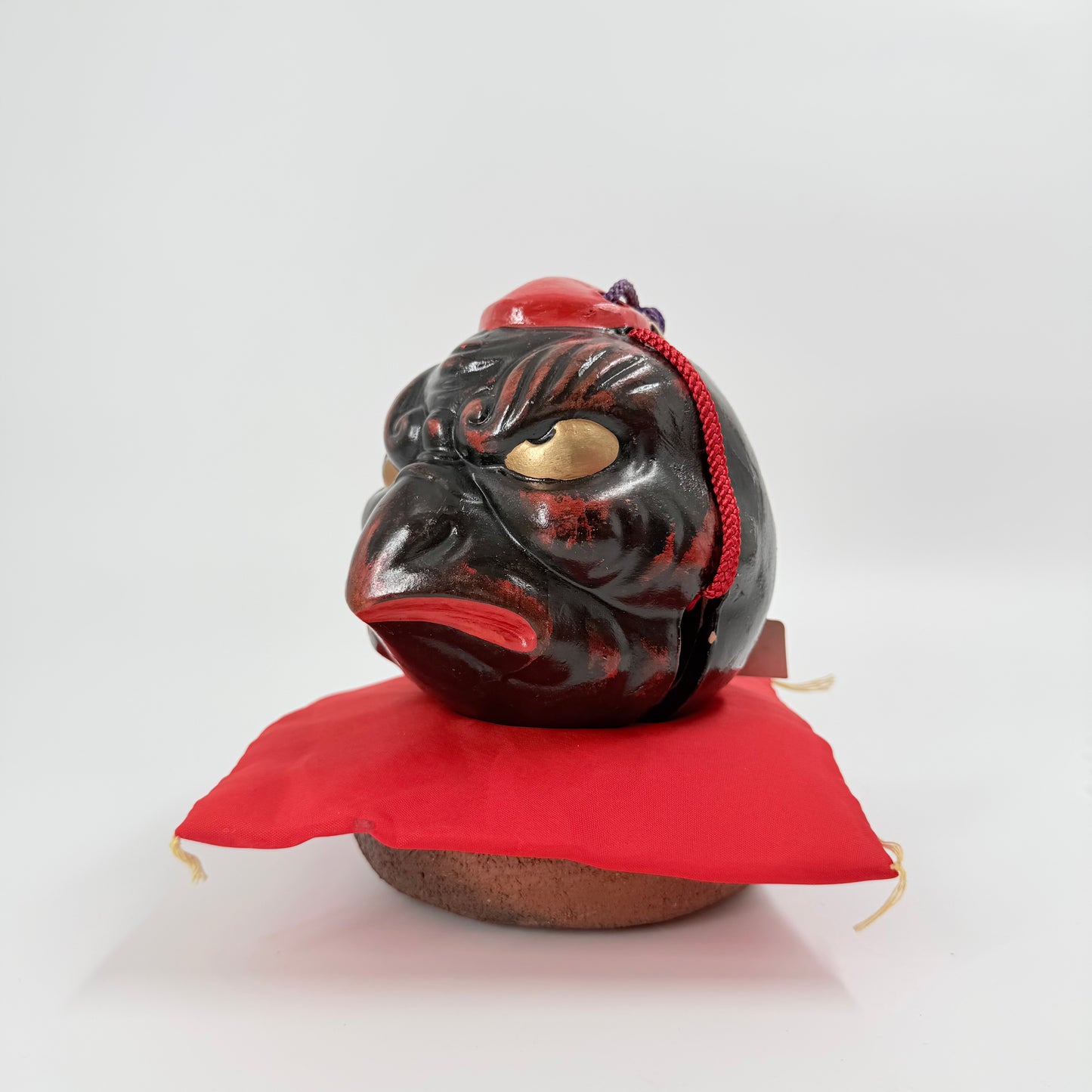 Karasu Tengu Statue – Japanese Clay Bell Ornament | 烏天狗鈴