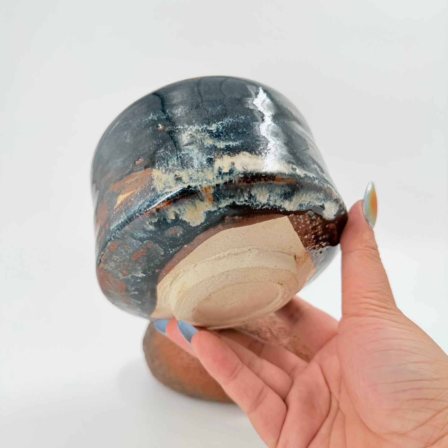 Chawan – "Kuro Yama" Pattern Handmade Ceramic Tea Bowl