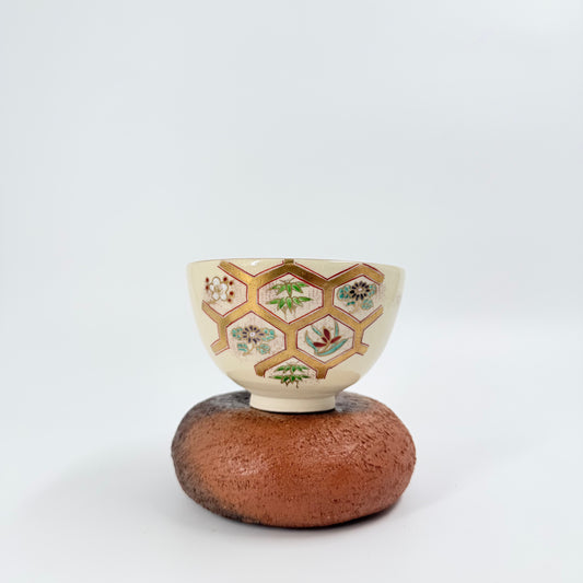 Chawan – "Kikko Hana" Pattern Ceramic Tea Bowl