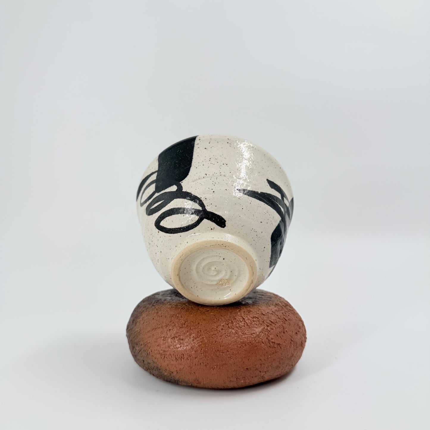 Chawan – “Sumi Brush” Pattern Ceramic Tea Bowl | 墨刷茶碗