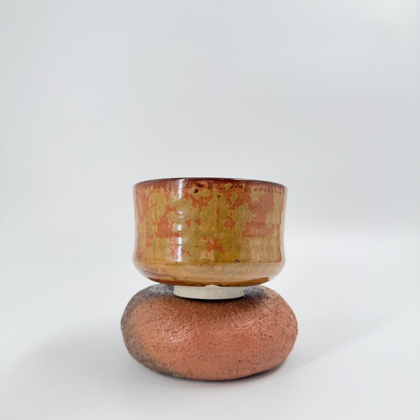 Chawan – “Aka Tsuchi” Ceramic Handmand Tea Bowl | 赤土茶碗