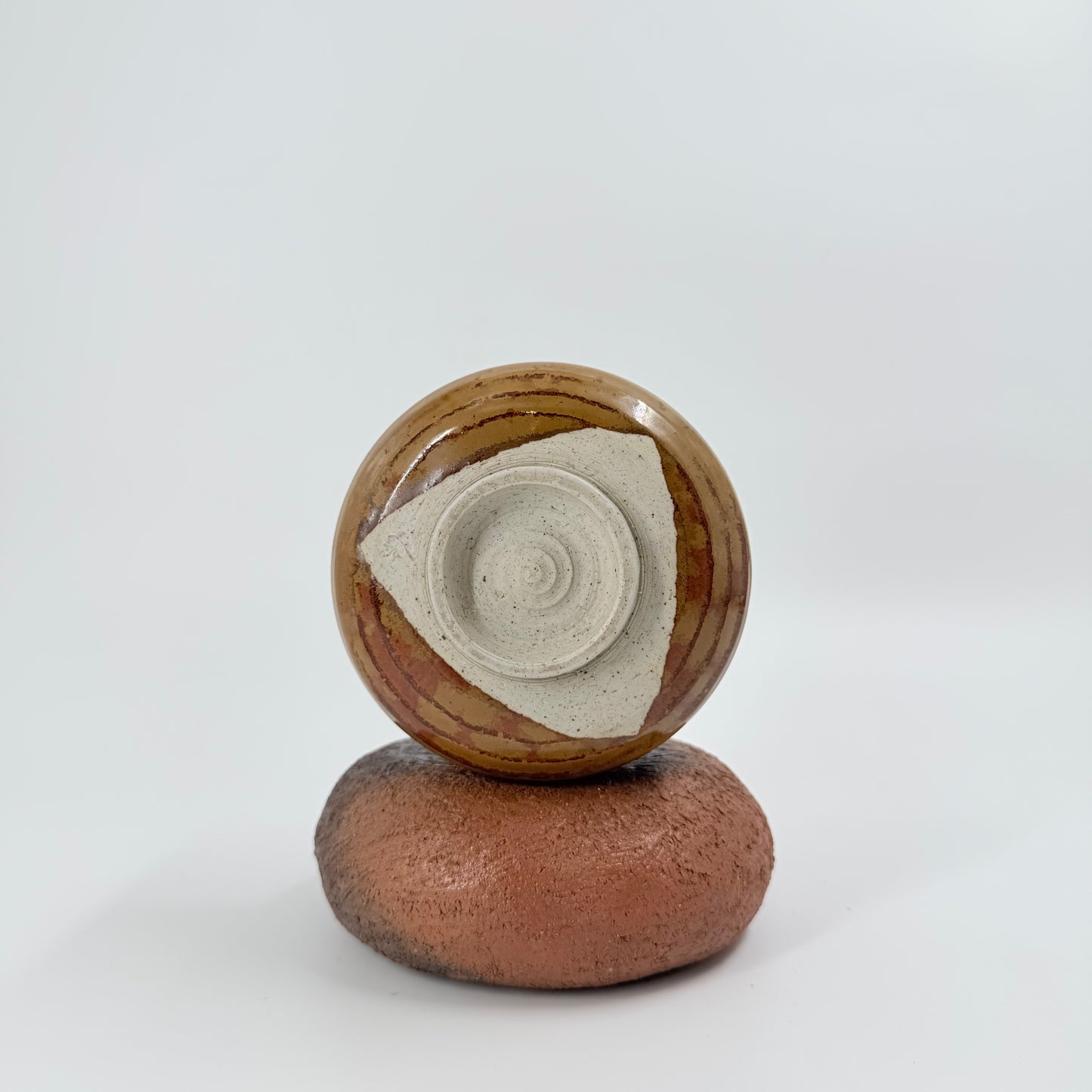 Chawan – “Aka Tsuchi” Ceramic Handmand Tea Bowl | 赤土茶碗