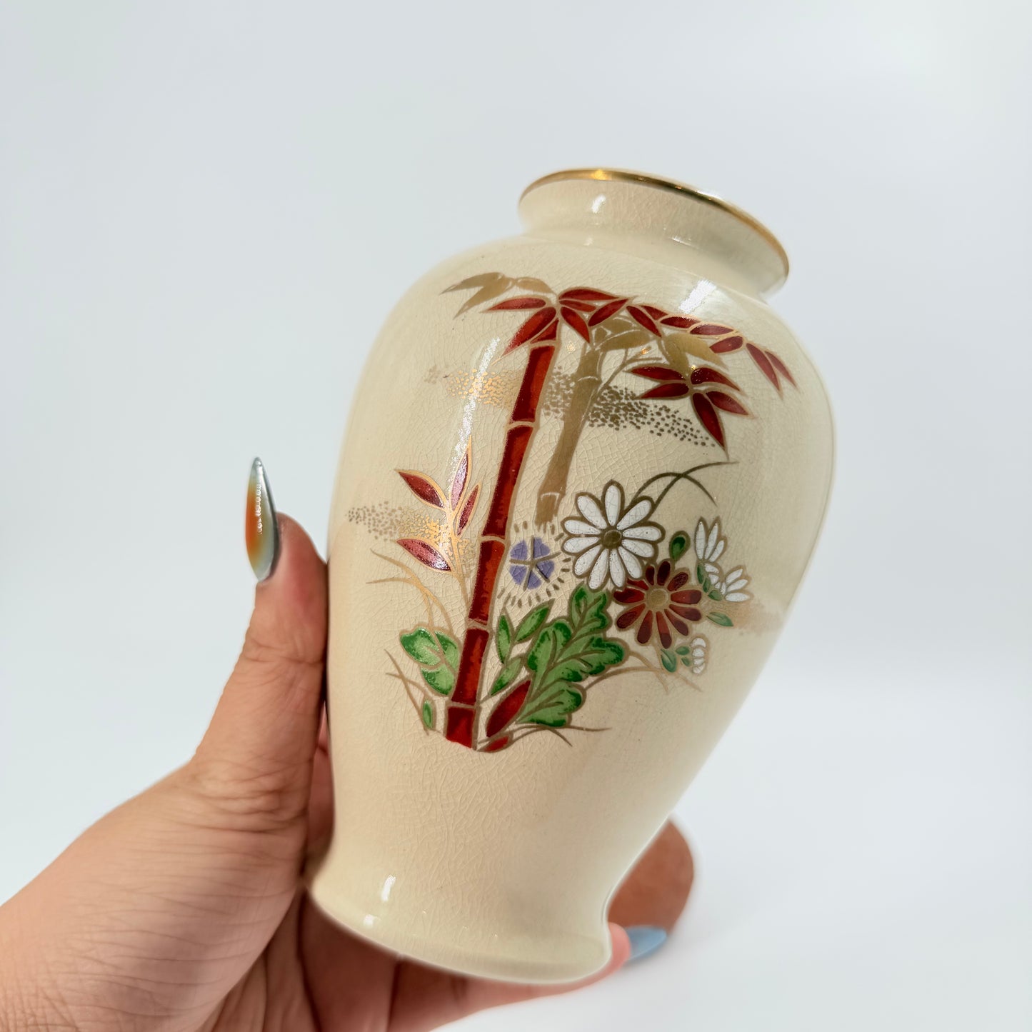 Japanese Ceramic Vase – “Take Hana” Bamboo & Floral Pattern Decorative Vase |  竹花
